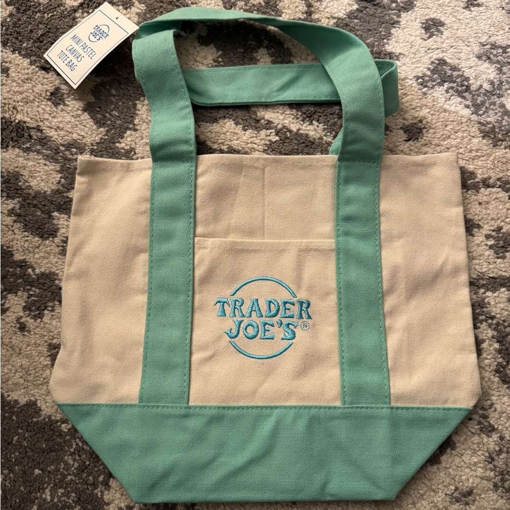 Green and Cream Tote Bag